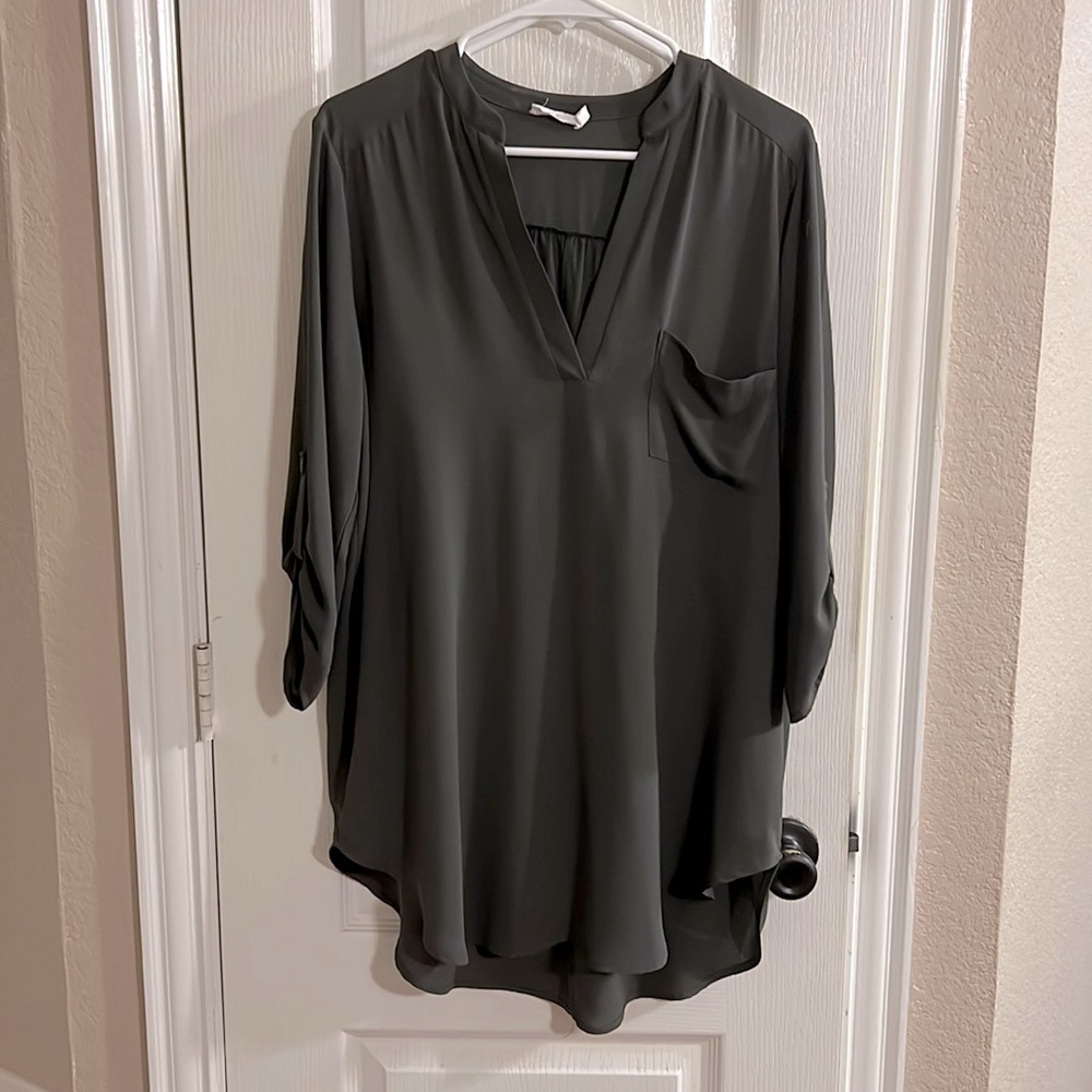 Olive green 3/4 sleeve tunic top by Lush, size L